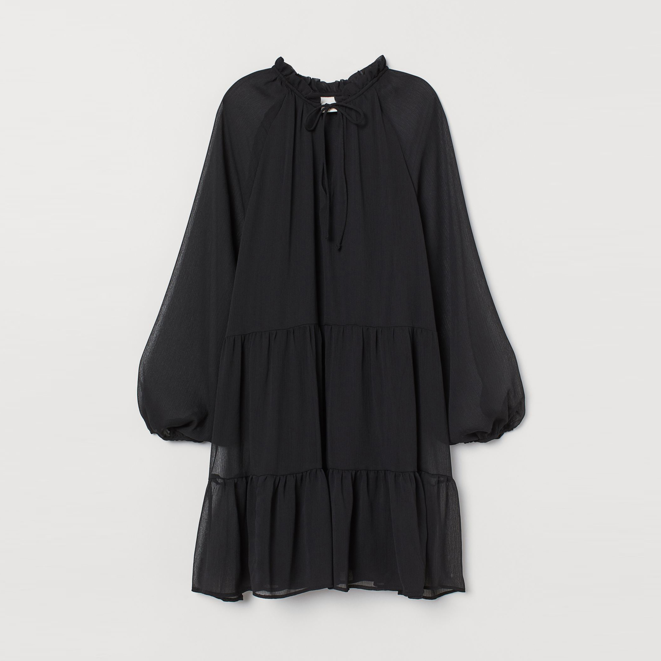 

Платье H&M 2303-8345341 M Черное