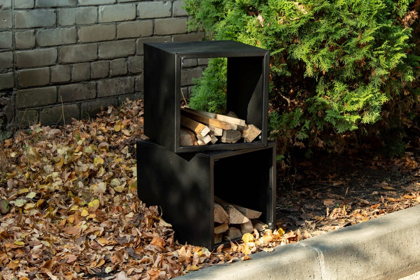 

Дровница "Кубическая Пирамида"