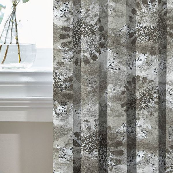 

Комплект Штор в детскую Испания KEIROK Беж, арт. MG-140348, 275*145 см (2 шт.)