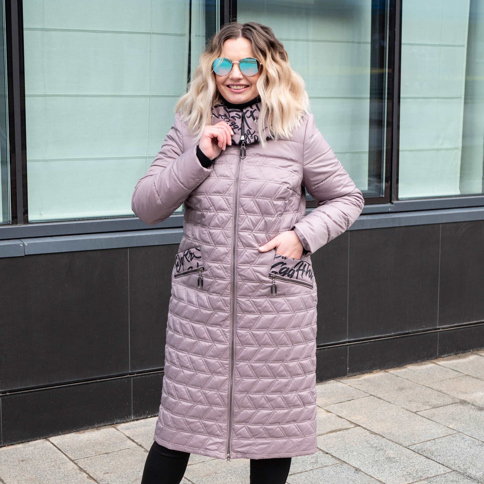 

Демисезонная женская куртка больших размеров UF-Fashion Elena plash - ad 56 капучино