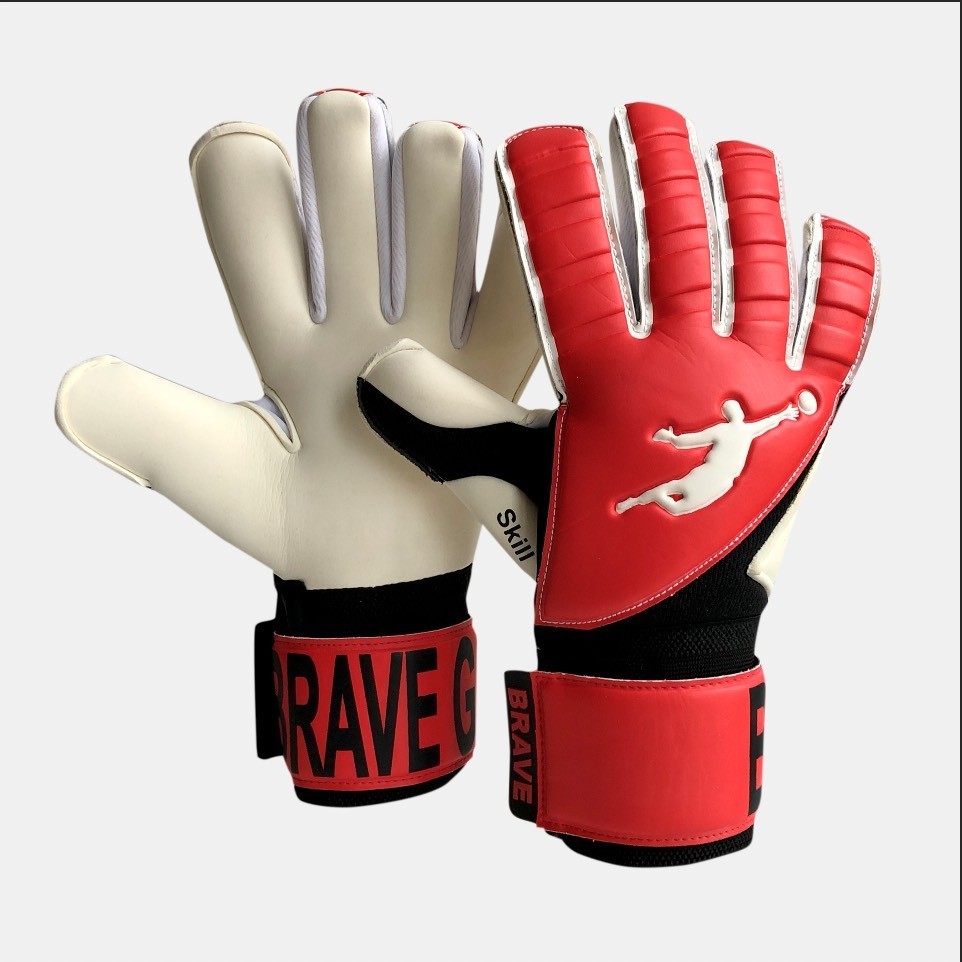 

Перчатки вратарские BRAVE GK SKILL RED/BLACK р.9 (00110809)