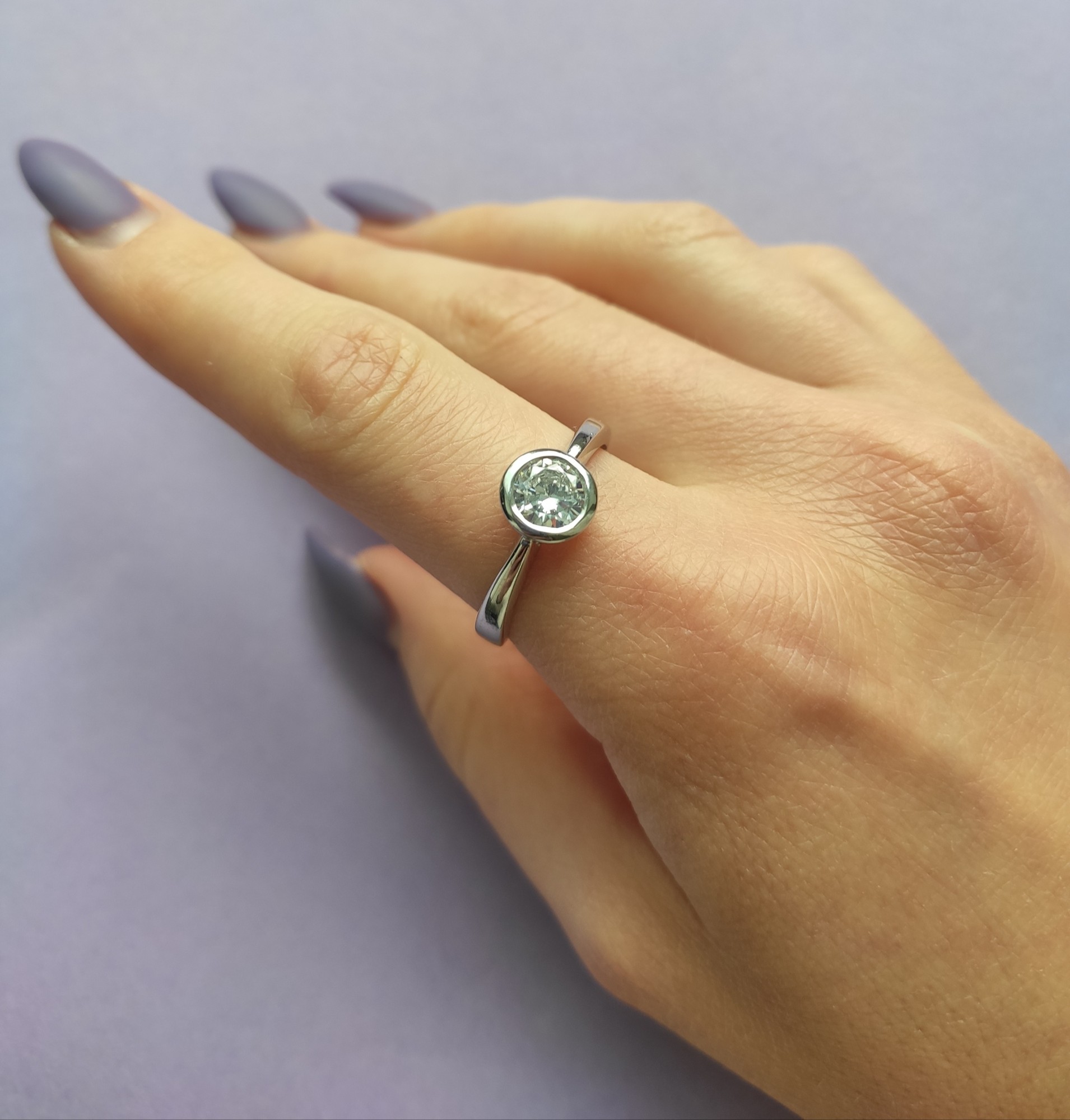 

Серебряное кольцо HARMONY 910607 16 бел.