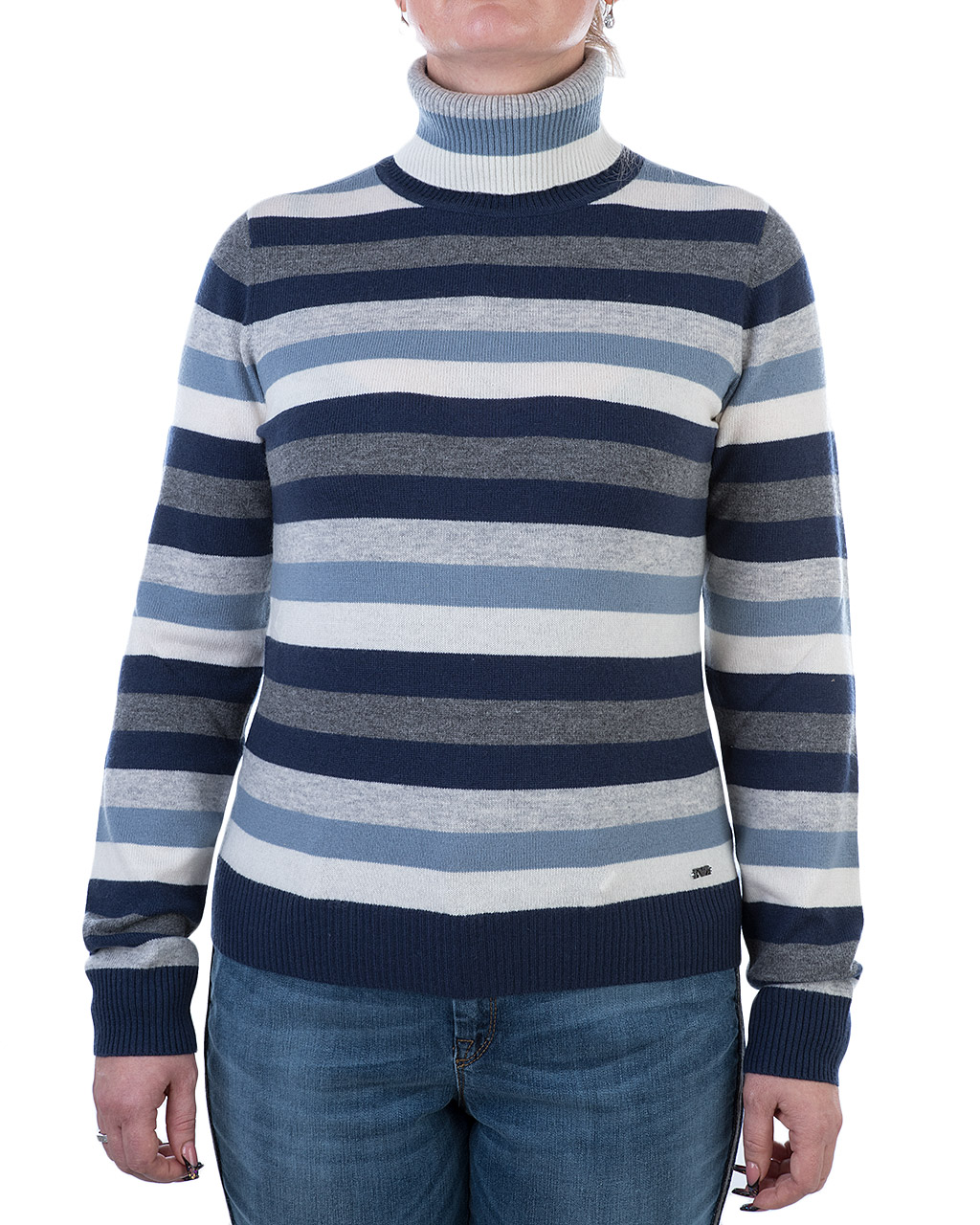 

Гольф жіночий EMPORIO ARMANI (6Z2MYJ-2MQSZ-F909/8-92) Синій, Гольф жіночий EMPORIO ARMANI (6Z2MYJ-2MQSZ-F909/8-92) Синій 40