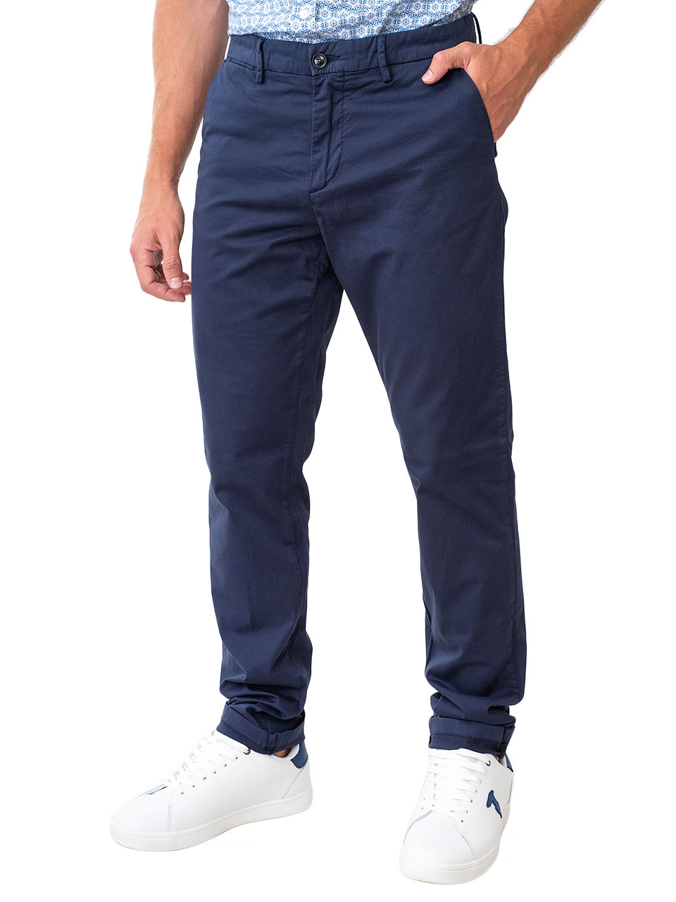 

Штани чоловічі TRUSSARDI JEANS (52P00000-1T003731-H001-U290/20) Синій, Штани чоловічі TRUSSARDI JEANS (52P00000-1T003731-H001-U290/20) Синій 48