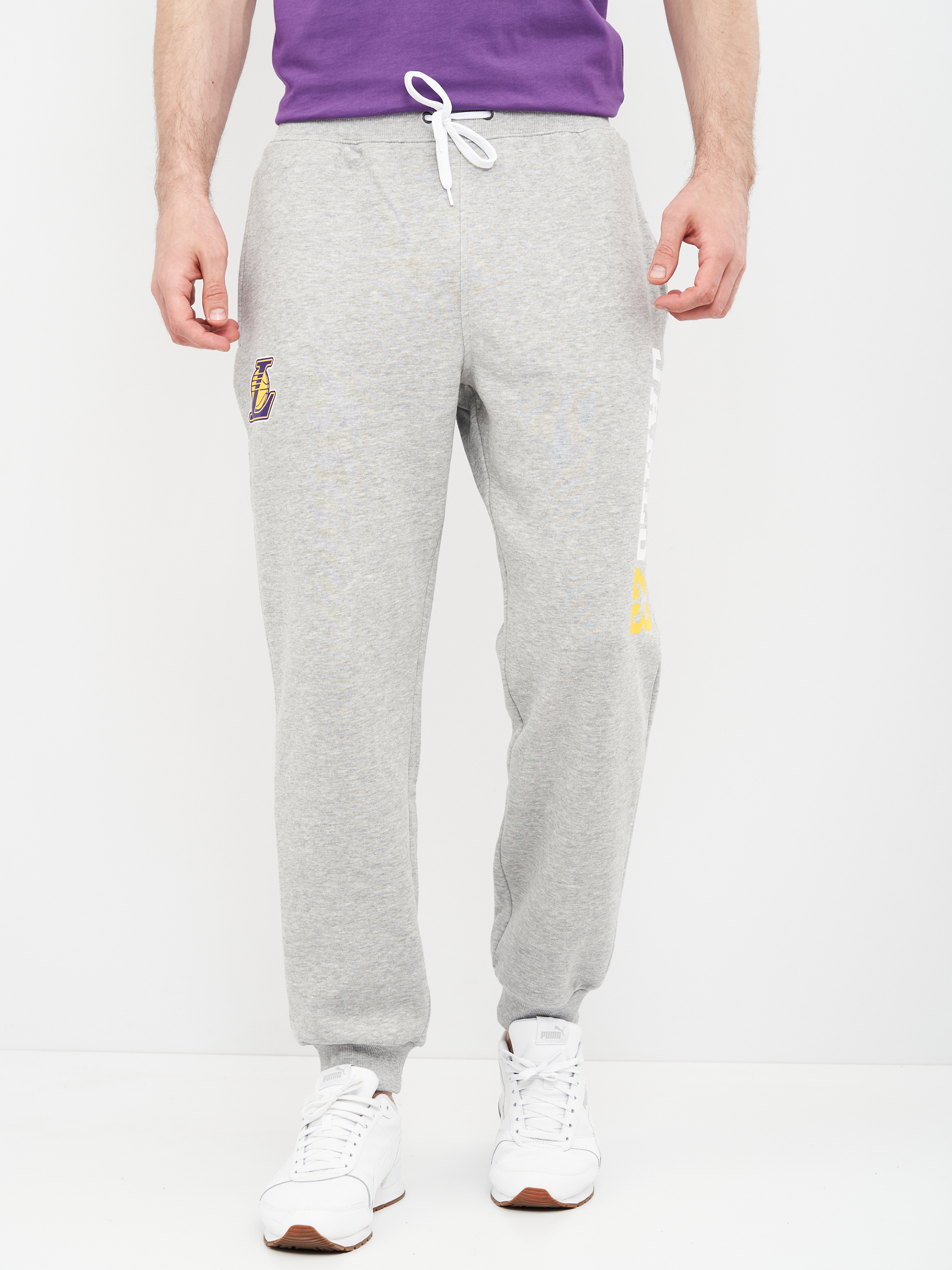 

Спортивные штаны Outer staff NBA EK2M1BBSP-LEBRON M Серые
