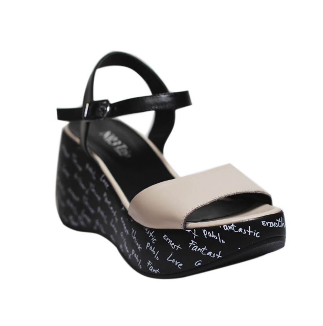 

Босоножки Trio Trend 29420 38 бежевые с черным