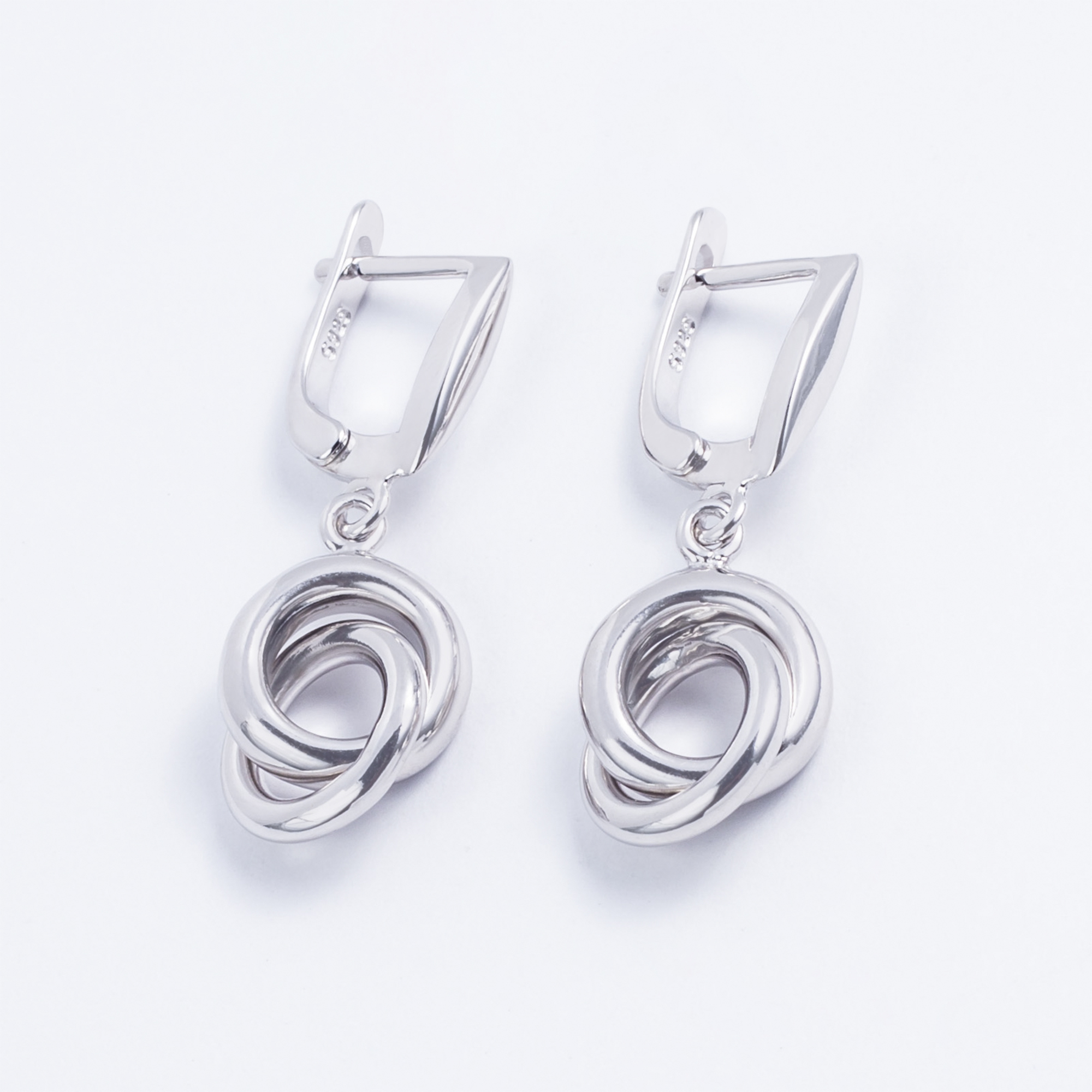 

Сережки TOP Silver 7,60 г 520337