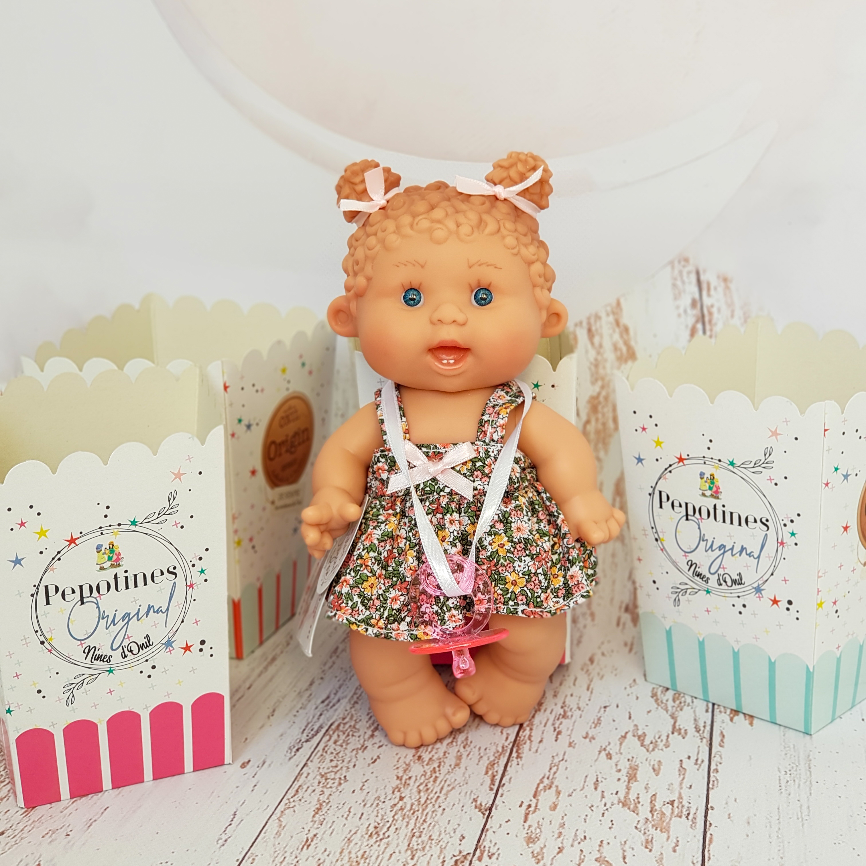 

Пупс 26 см с ароматом ванили Nines d'Onil (974AA)