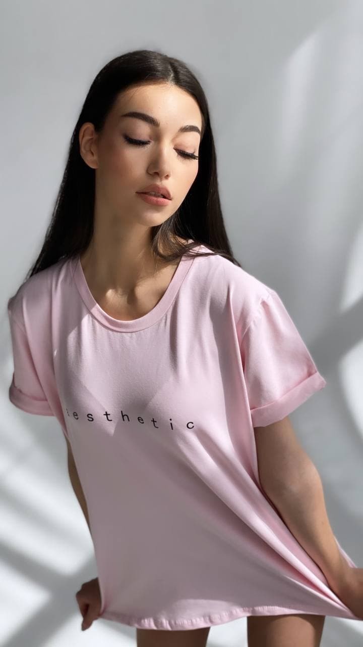 

Футболка женская Aesthetic пудра 42-48 B106