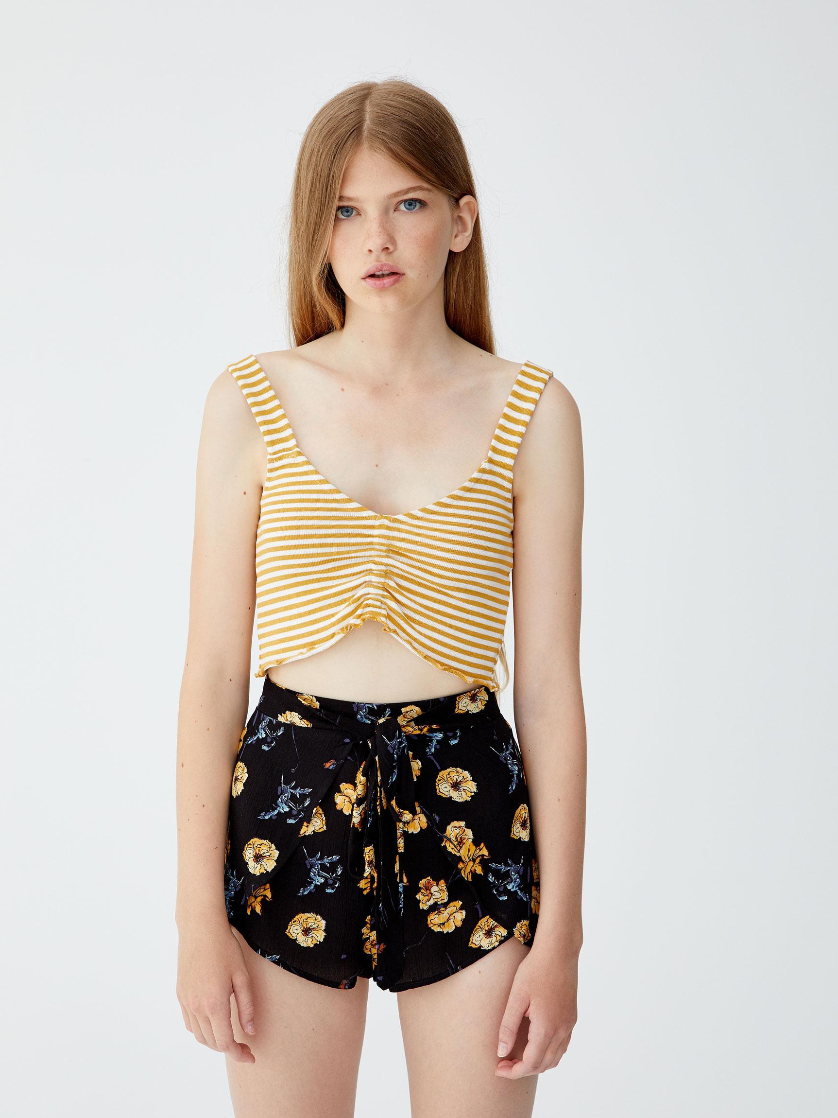 

Топ Pull & Bear 9559324305-AEFM S Белый с горчичным
