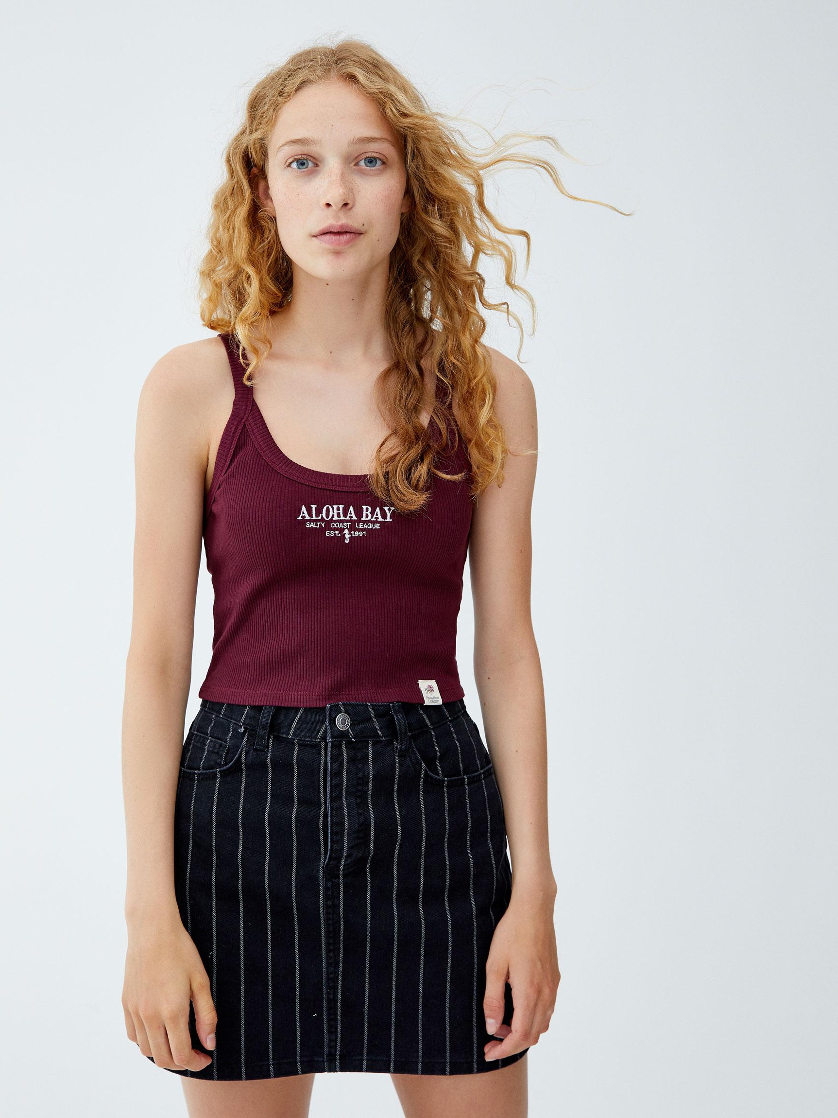 

Топ Pull & Bear 9245304606-ACXF XS Сливовый