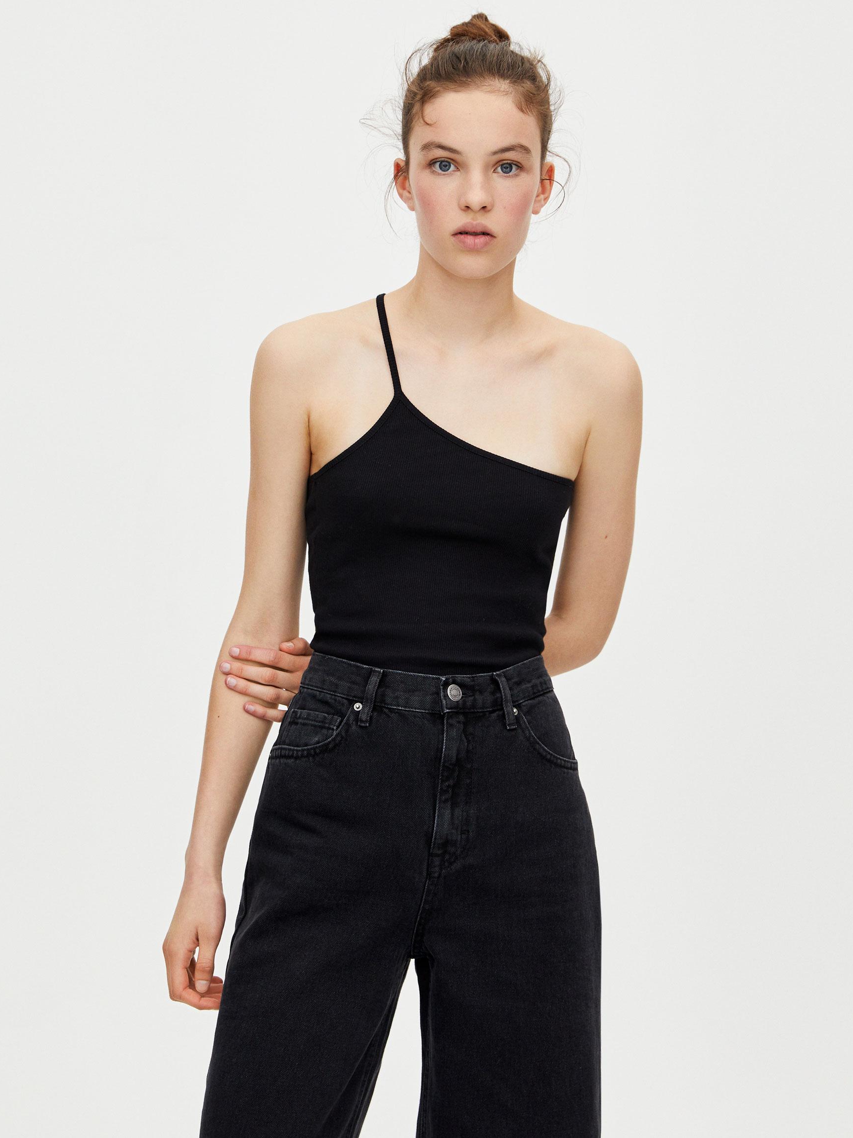 

Топ Pull & Bear 9239401800-AAAD L Черный