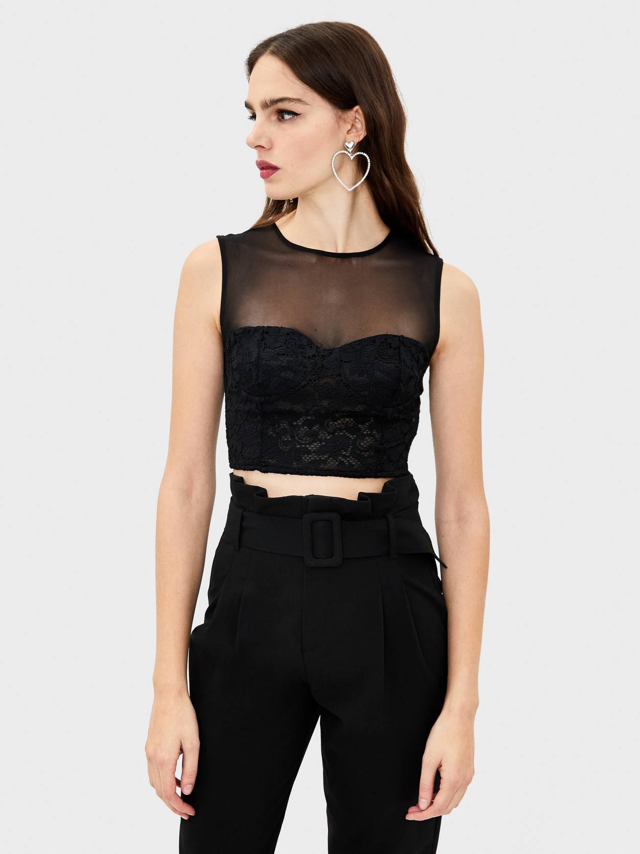 

Топ Bershka 8682187800-AAAD M Черный