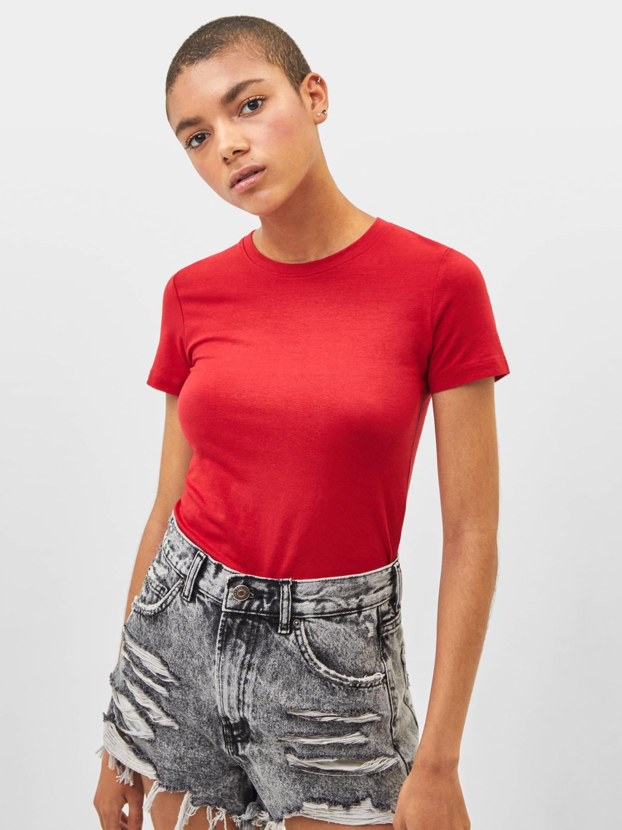 

Футболка Bershka 7355666600-ACVF XS Красная