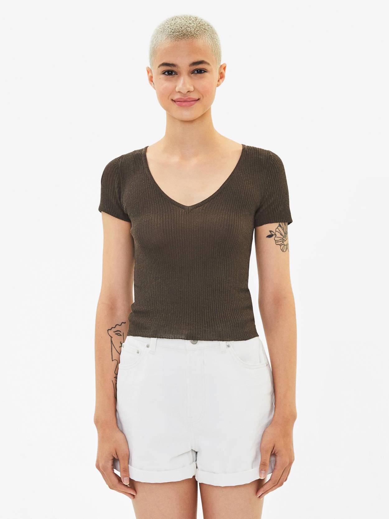 

Футболка Bershka 7005512507-ACXO S Темно-зеленая