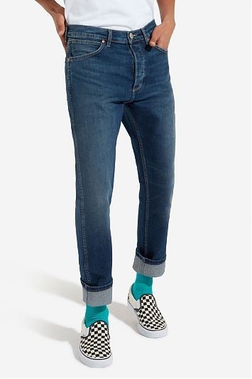

Джинсы Wrangler Slider Regular Tapered Голубой 31-32