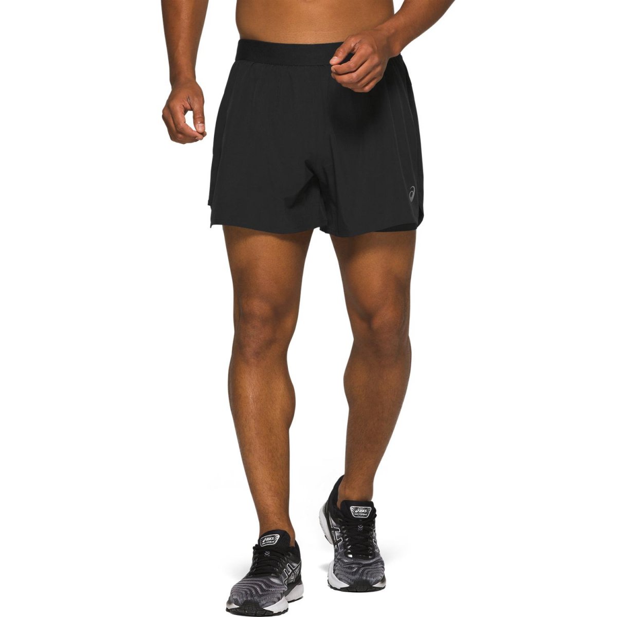 

Шорты Asics ROAD 2-N-1 5IN SHORT S черный c-2011A838-001
