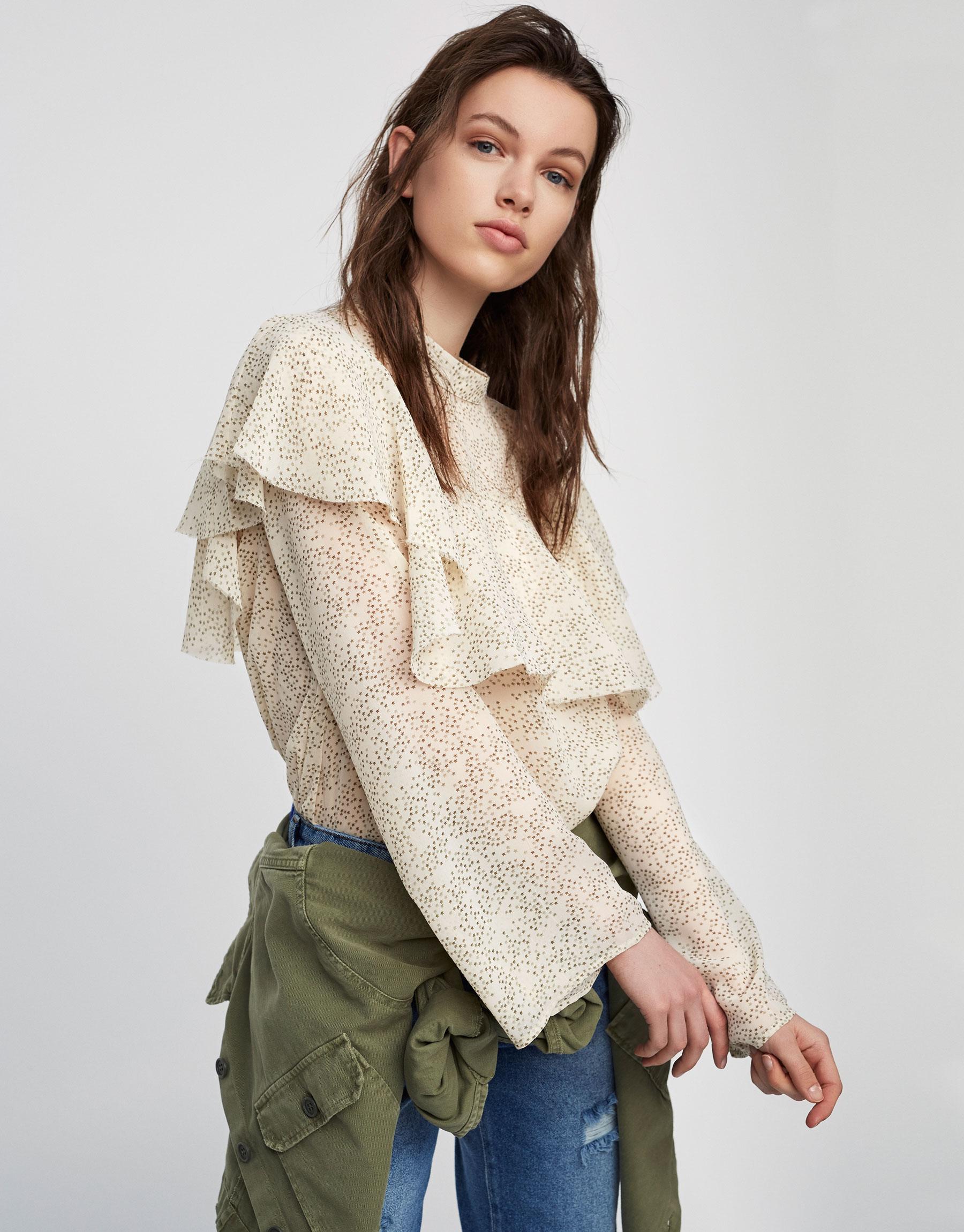 

Блузка Pull & Bear 5471367805-ACSH M Бежевая