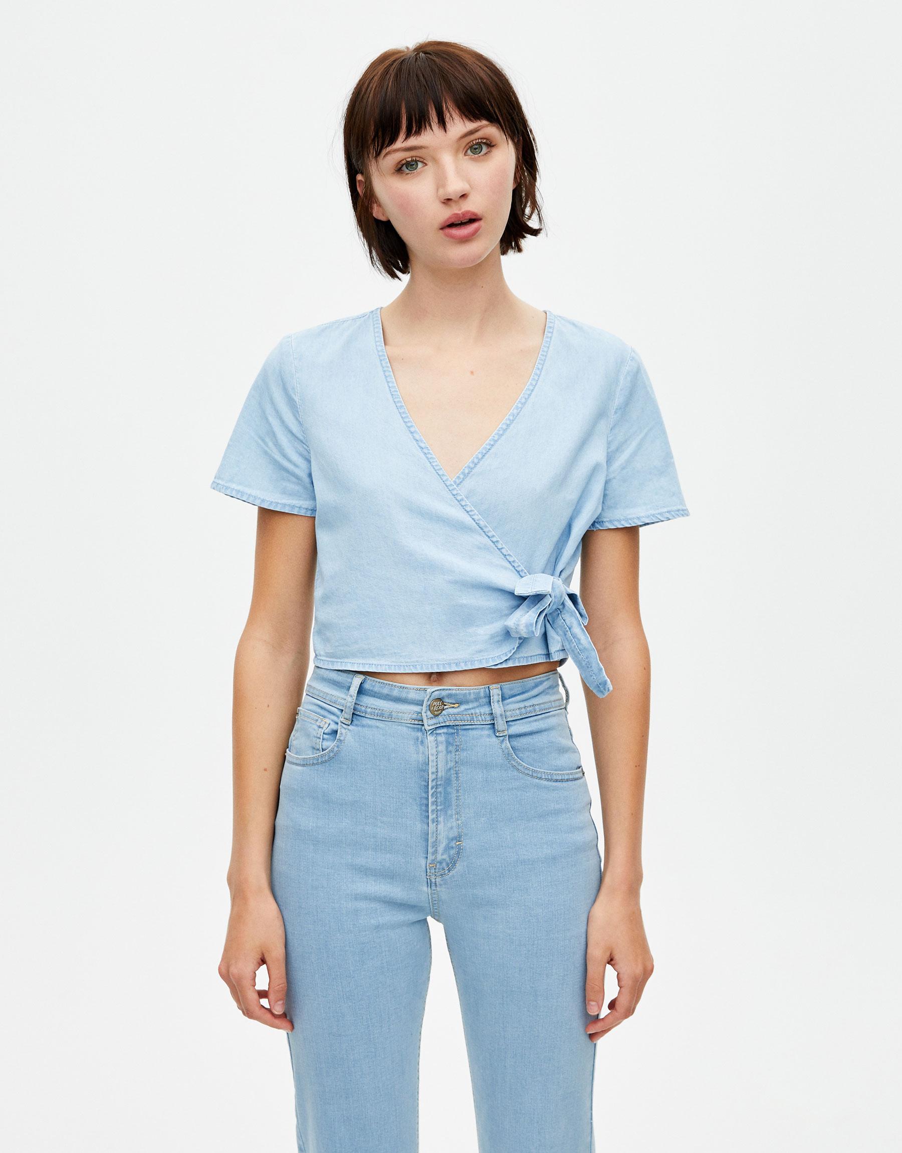 

Джинсовая блузка Pull & Bear 5470329406-ACUP L Голубая