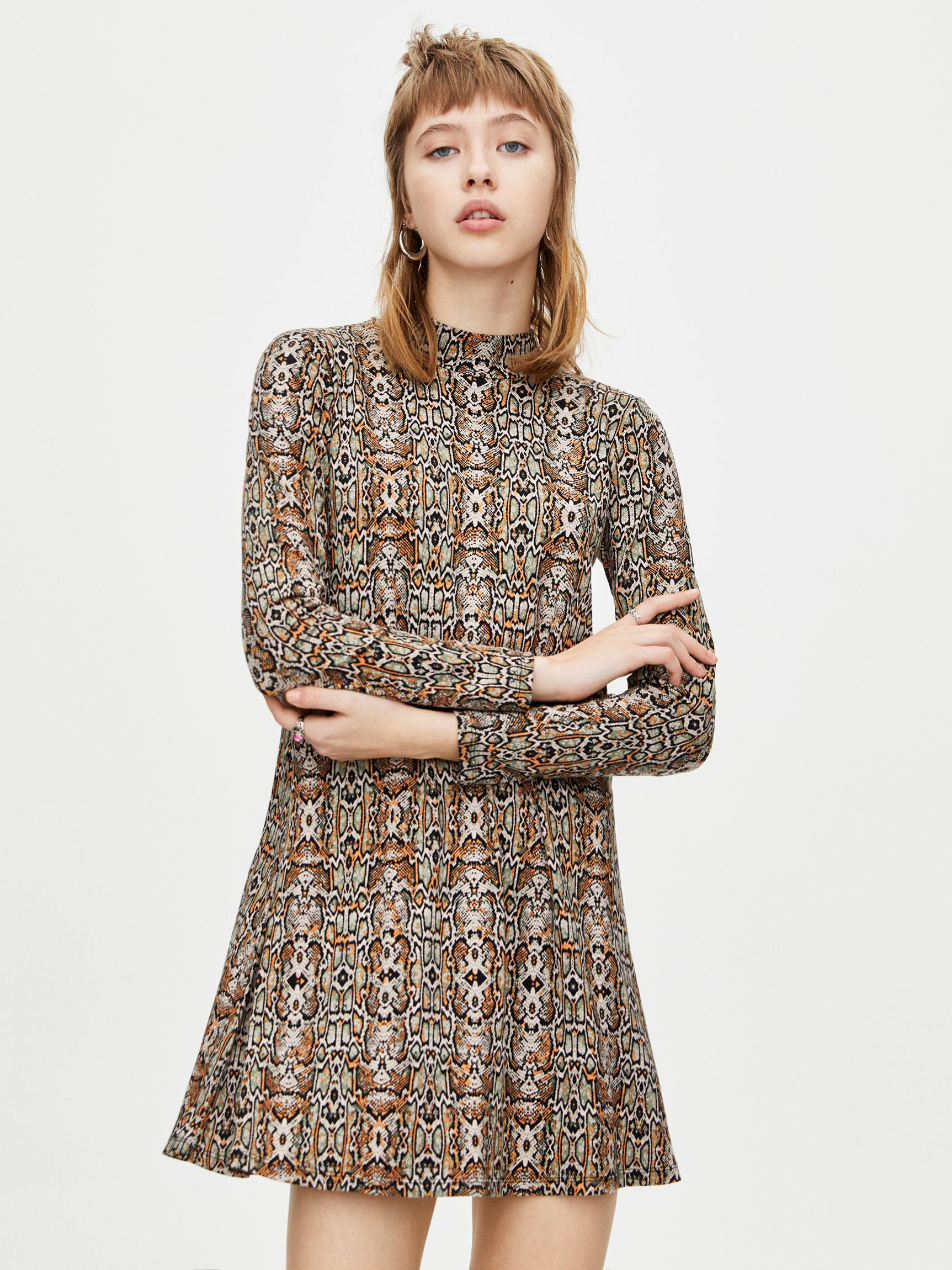 

Платье Pull & Bear 5390319505-AEXI S Змеиное
