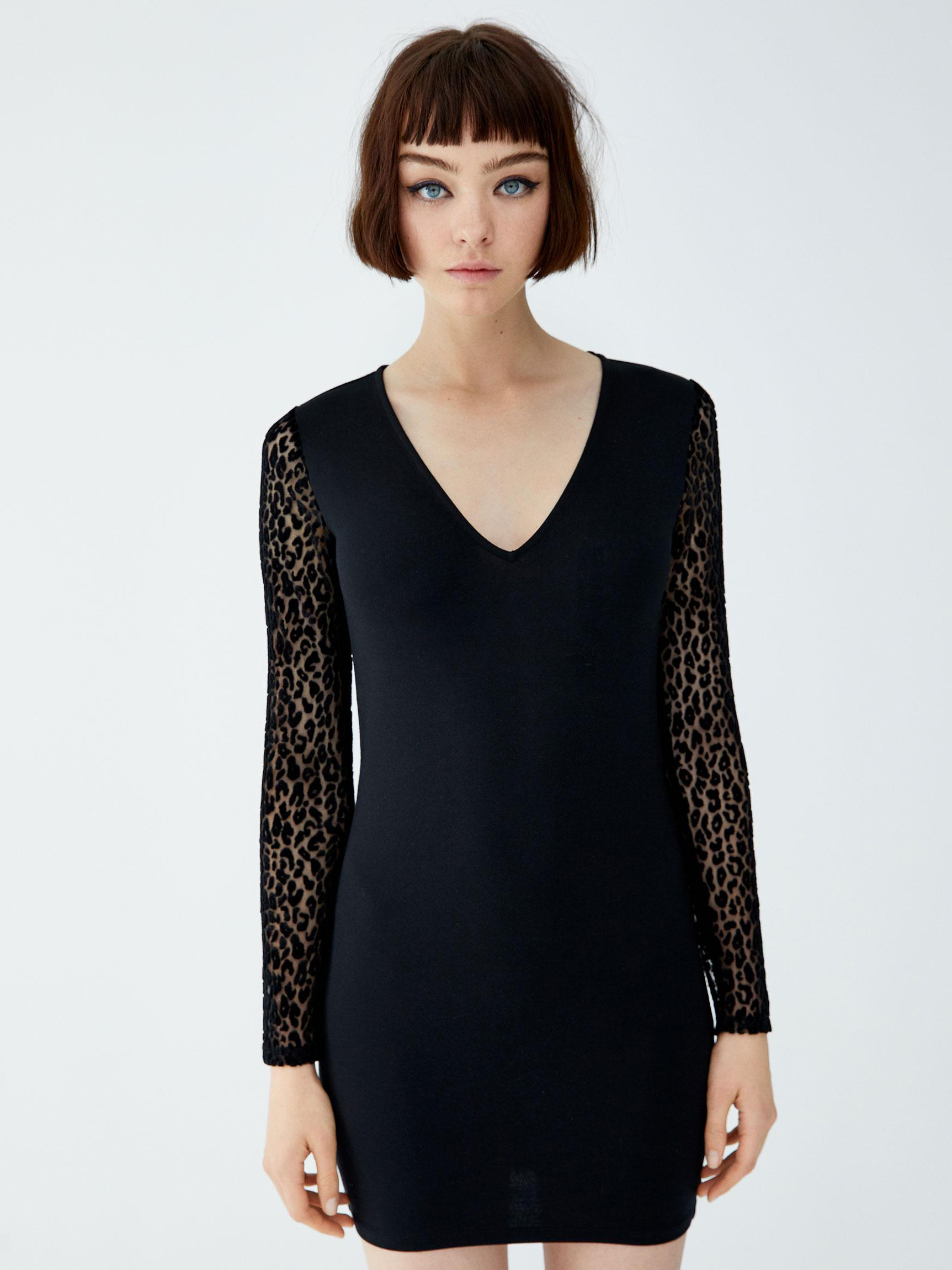 

Платье Pull & Bear 5390308800-AAAD M Черное