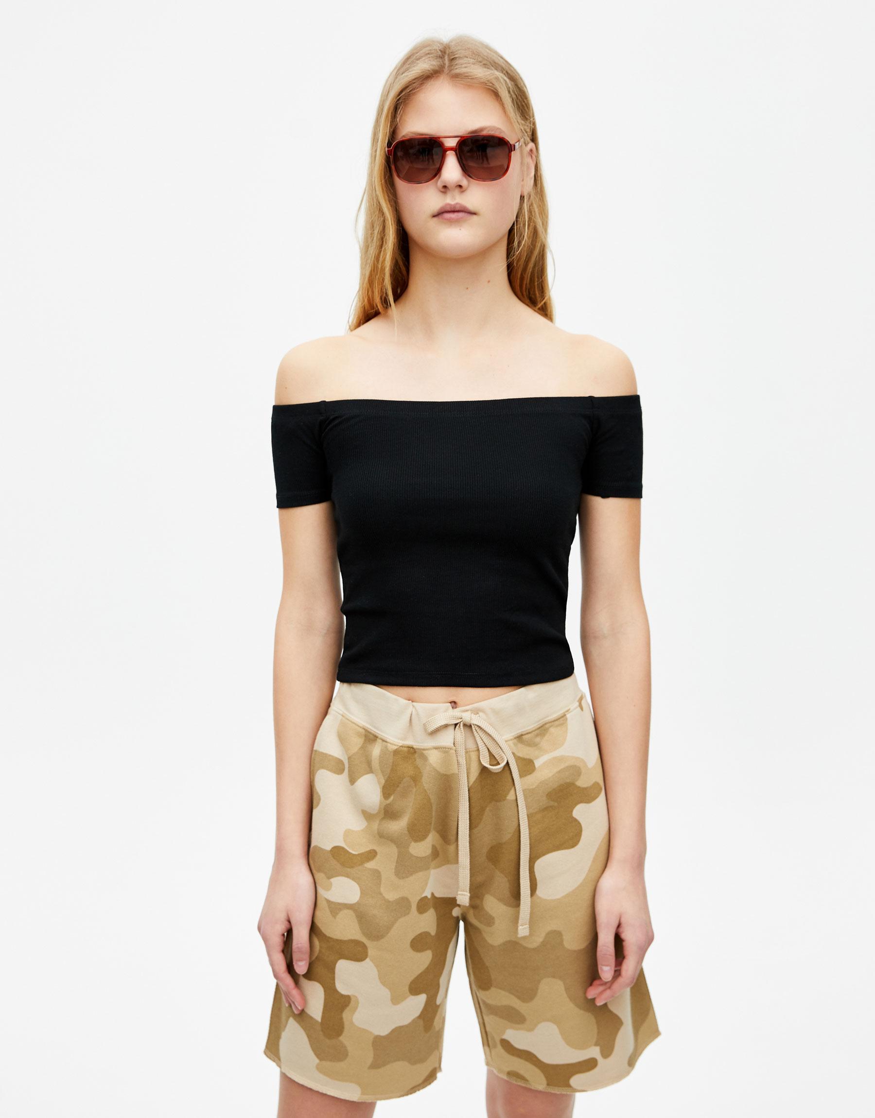 

Топ Pull & Bear 5244382800-AAAD M Черный