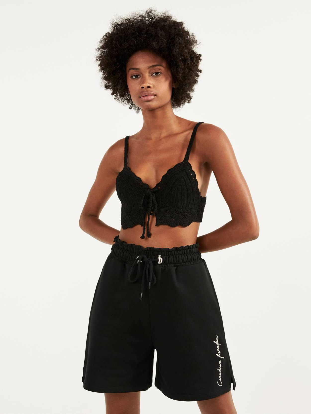 

Топ Bershka 3026494800-AAAD XS Черный
