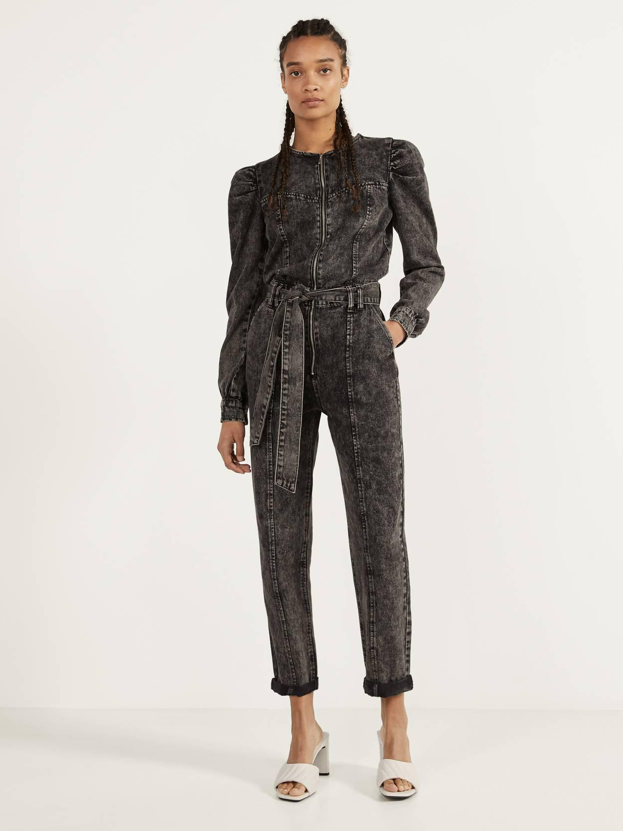 

Джинсовый комбинезон Bershka 2954335809-ACXW S Темно-серый