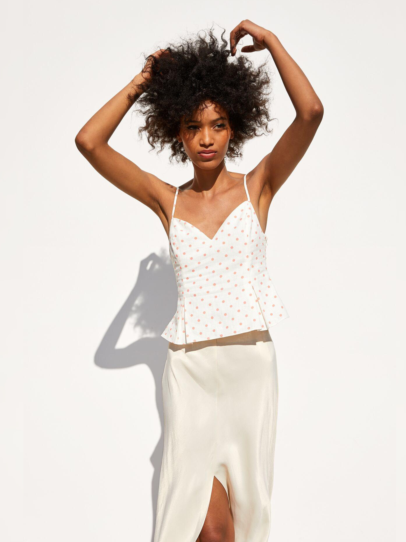 

Топ Zara 2668452712-AEMG L Молочный