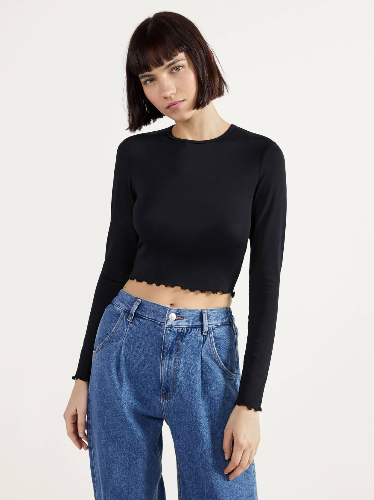 

Лонгслив Bershka 2195813800-AAAD M Черный