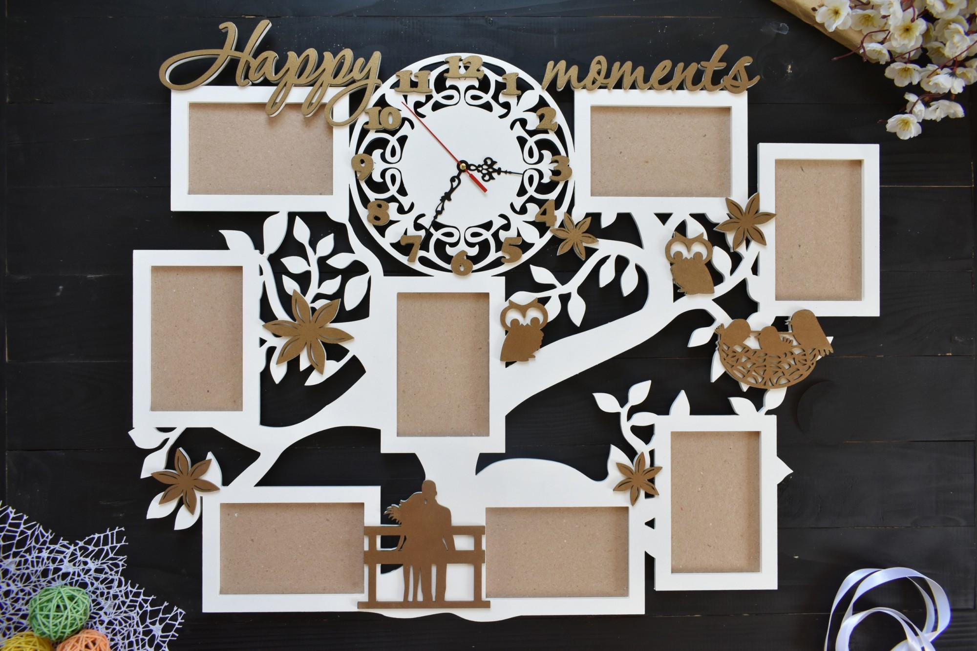 

Большая фоторамка из дерева "Happy moments" с часами на 8 фото под заказ (Мульт0164)