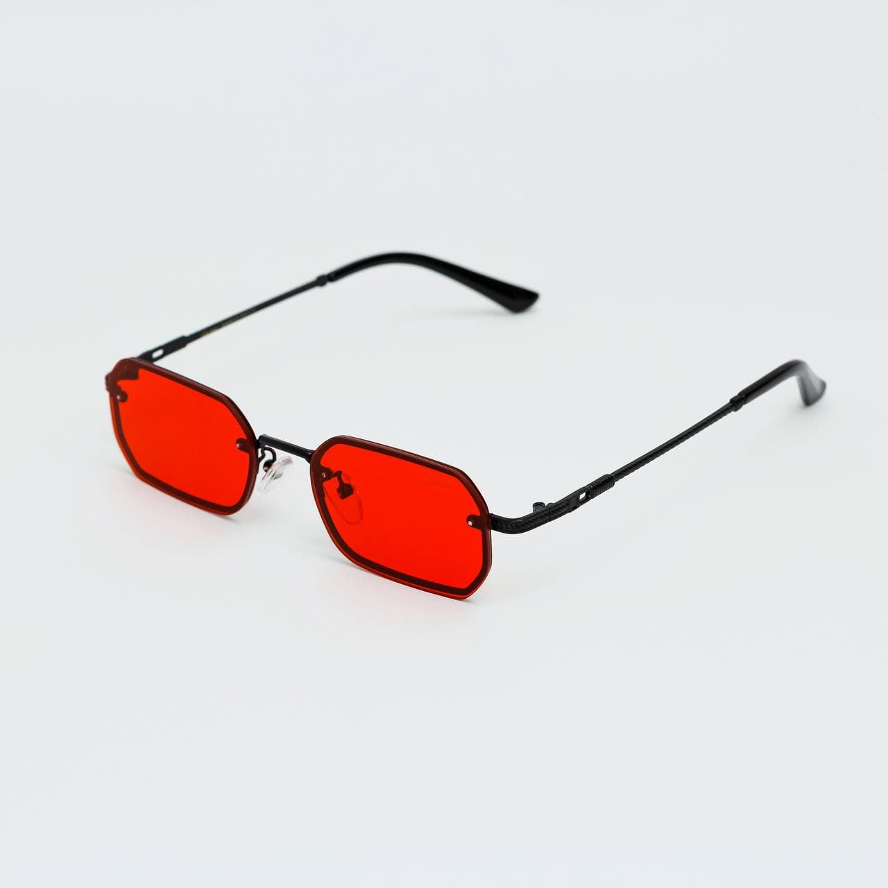 

Женские солнцезащитные очки Carrera Car5