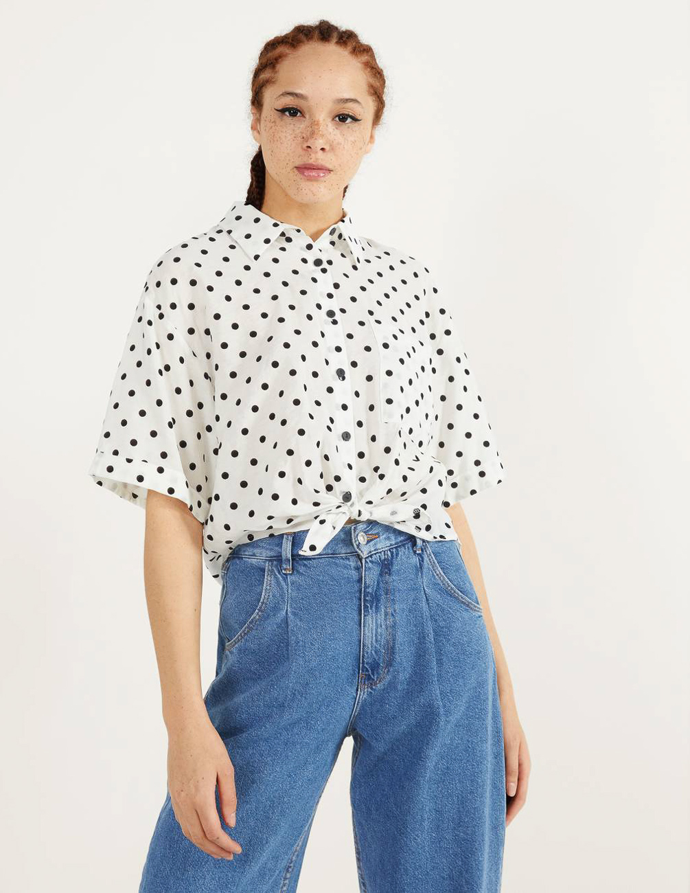 

Блуза Bershka Ж1064498 (0720/168/712) цвет белый M