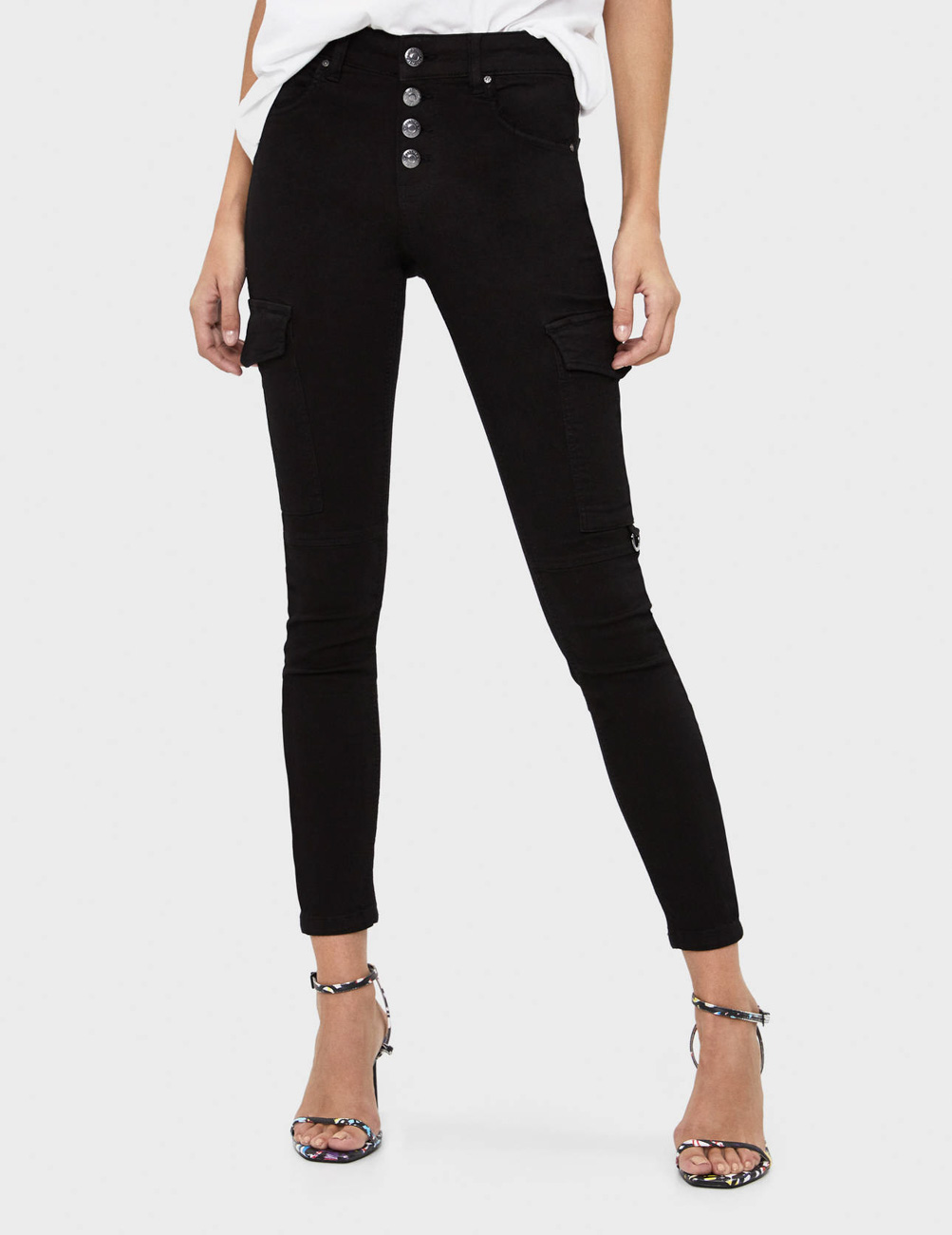 

Брюки Bershka Ж1064582 (5228/777/800) цвет черный, Брюки Bershka Ж1064582 (5228/777/800) цвет черный XXS