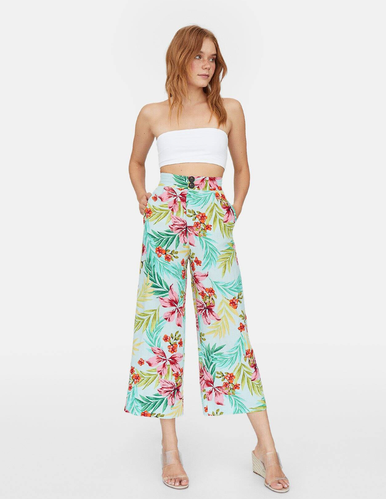 

Топ Stradivarius Ж1063897 (3800/099/003) цвет белый L