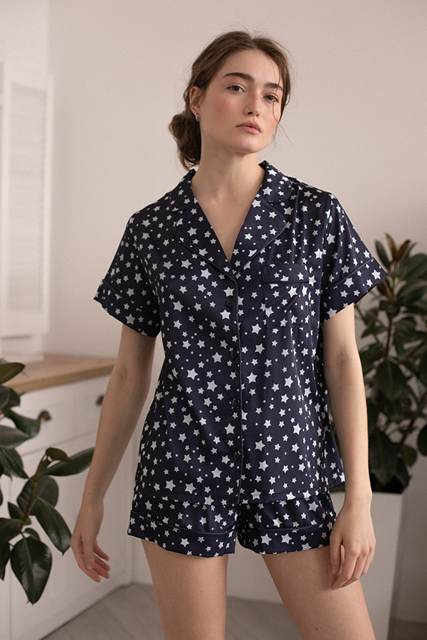 

Пижама Forli Пижамный шелковый костюм с шортами Milky Way  Принт SH0008-90-58, Пижама Forli Пижамный шелковый костюм с шортами Milky Way M Принт SH0008-90-58_M