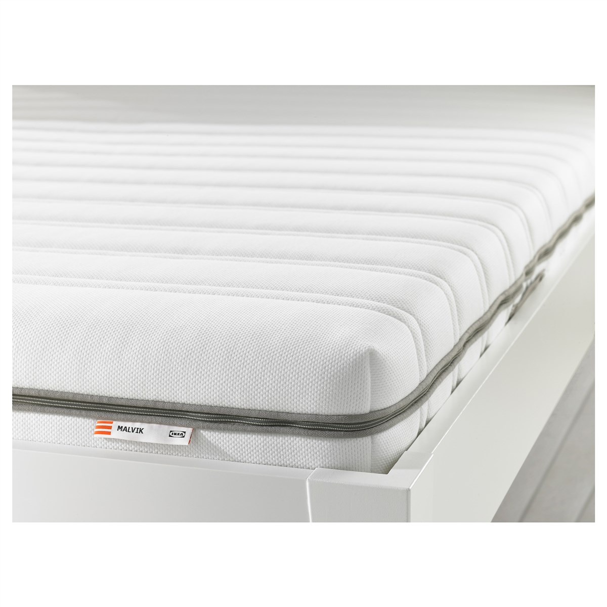 

Пенополиуретановый матрас IKEA МАЛВИК белый 502.722.63