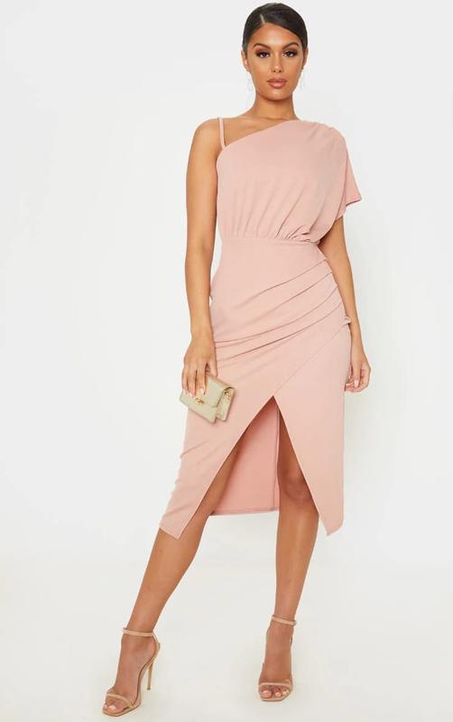 

Платье PrettyLittleThing миди S розовое