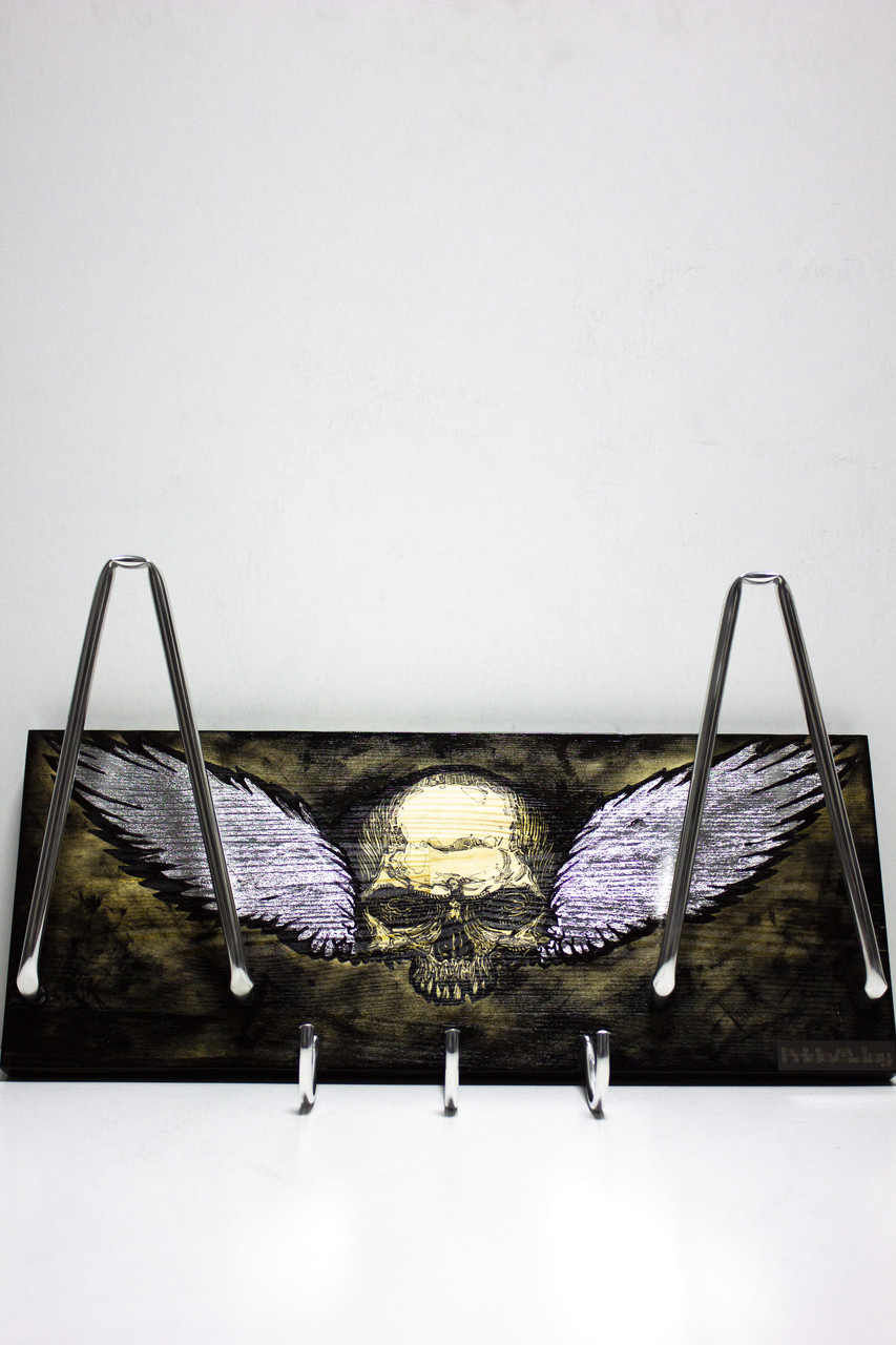 

Настінне кріплення для авто / мото шолому Pride&Joy R02sk SKULL