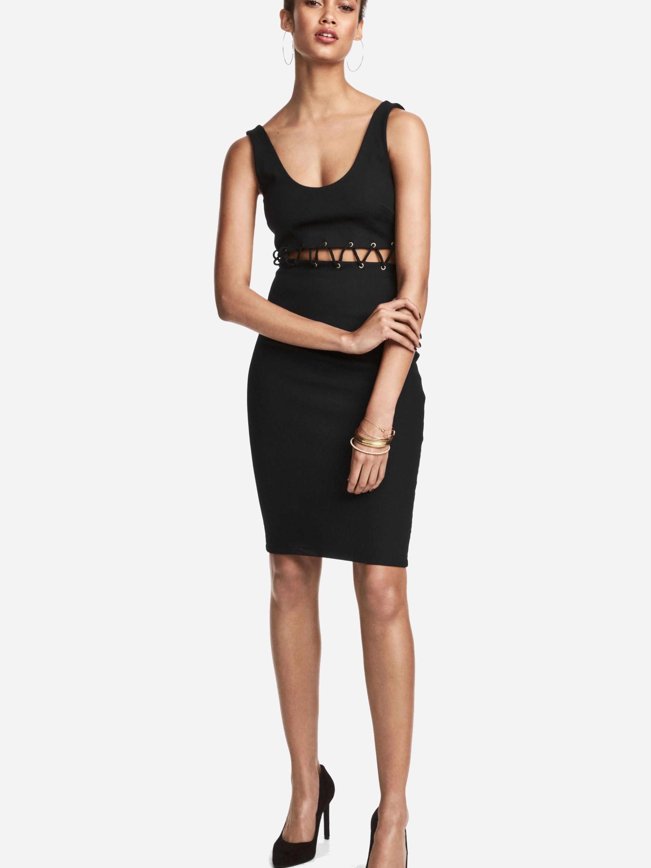 

Платье H&M 5180935-AAAD 42 Черное