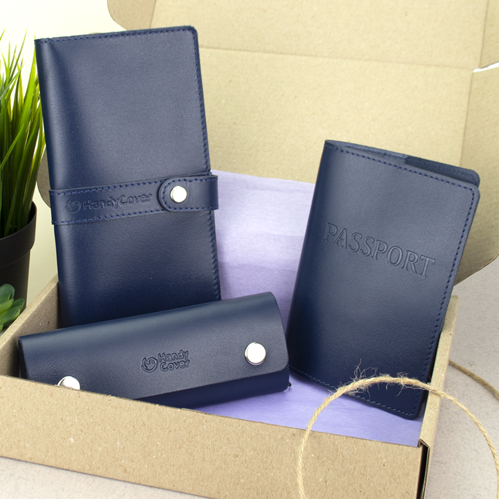 

Подарочный женский набор HandyCover №50: Кошелек + обложка на паспорт + ключница (синий)
