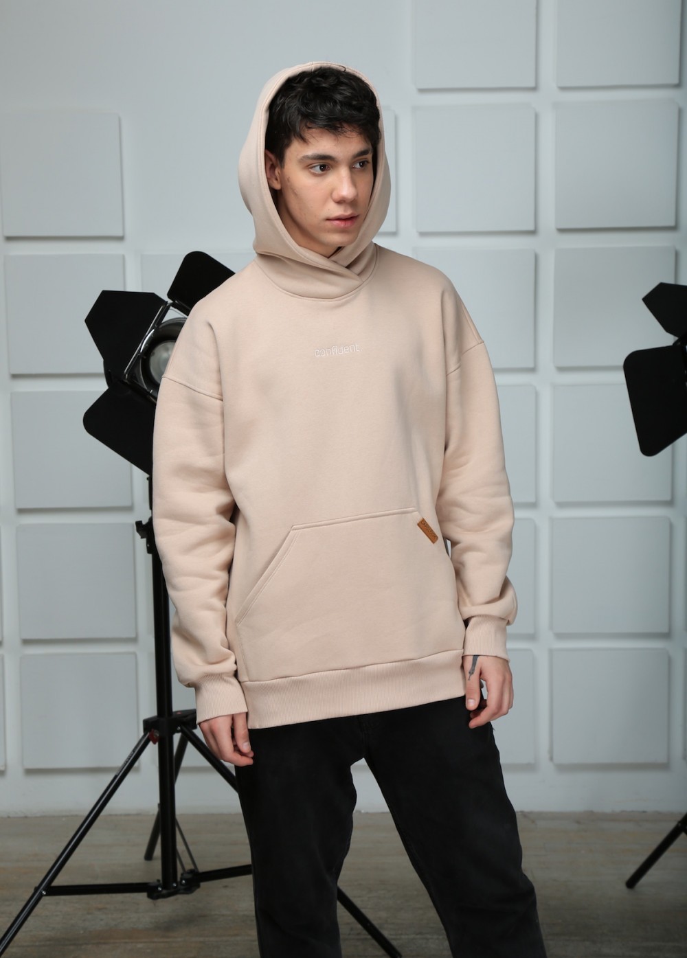 

Худи Capslook Oversize MN One Size Beige