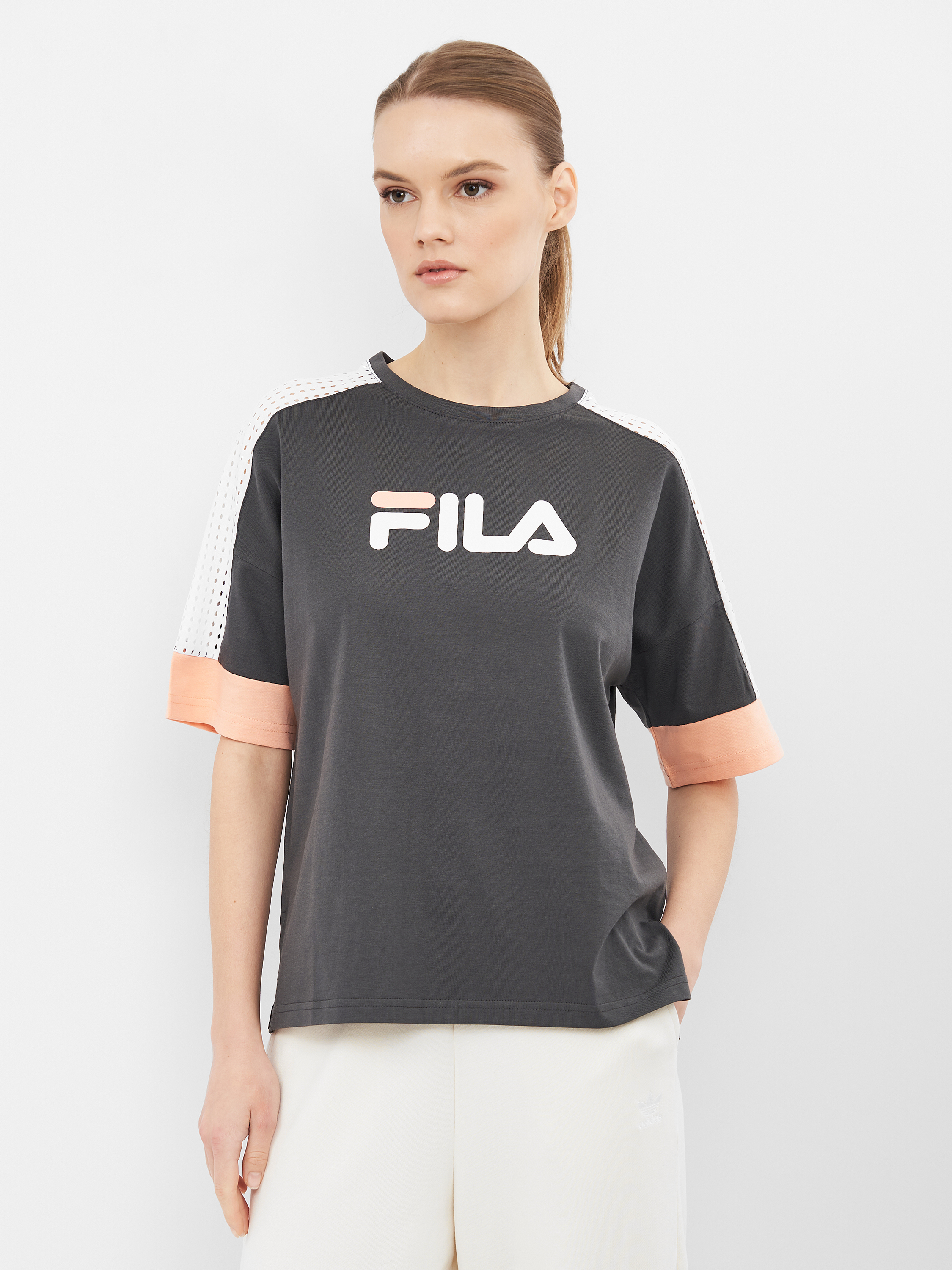 

Футболка Fila 107865-AW - Серый/Белый, Футболка Fila 107865-AW 42-44 Серый/Белый