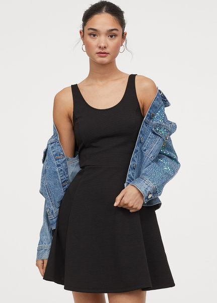 

Платье H&M 38 Черное (1201-325)
