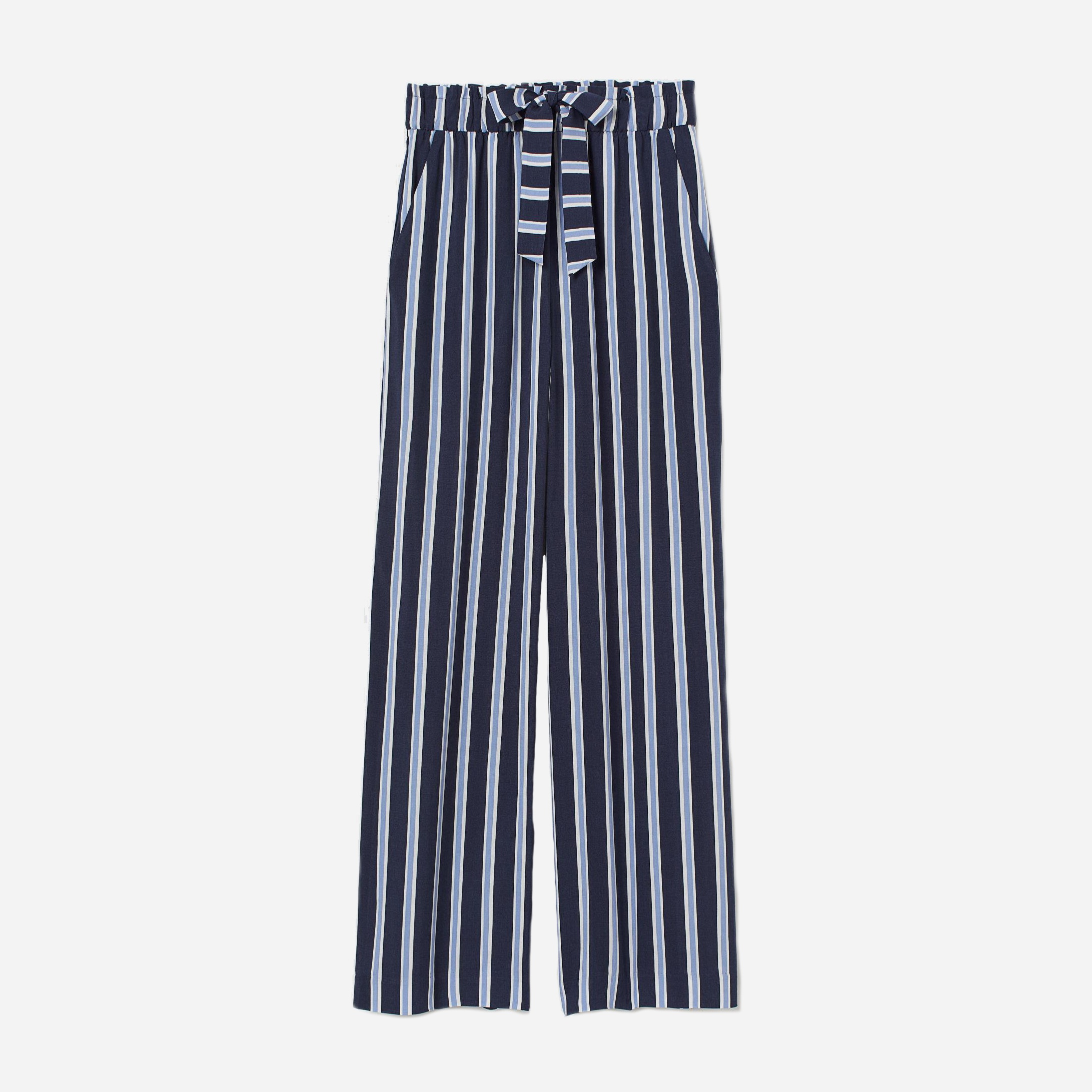 

Брюки H&M 7057349-AECX 40 Темно-синие с белым