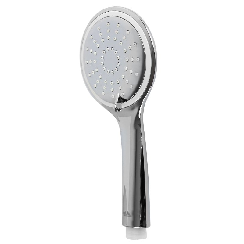 

Ручная лейка пластиковая с количеством типов струи на 3 режима Bathlux 20164 R132491