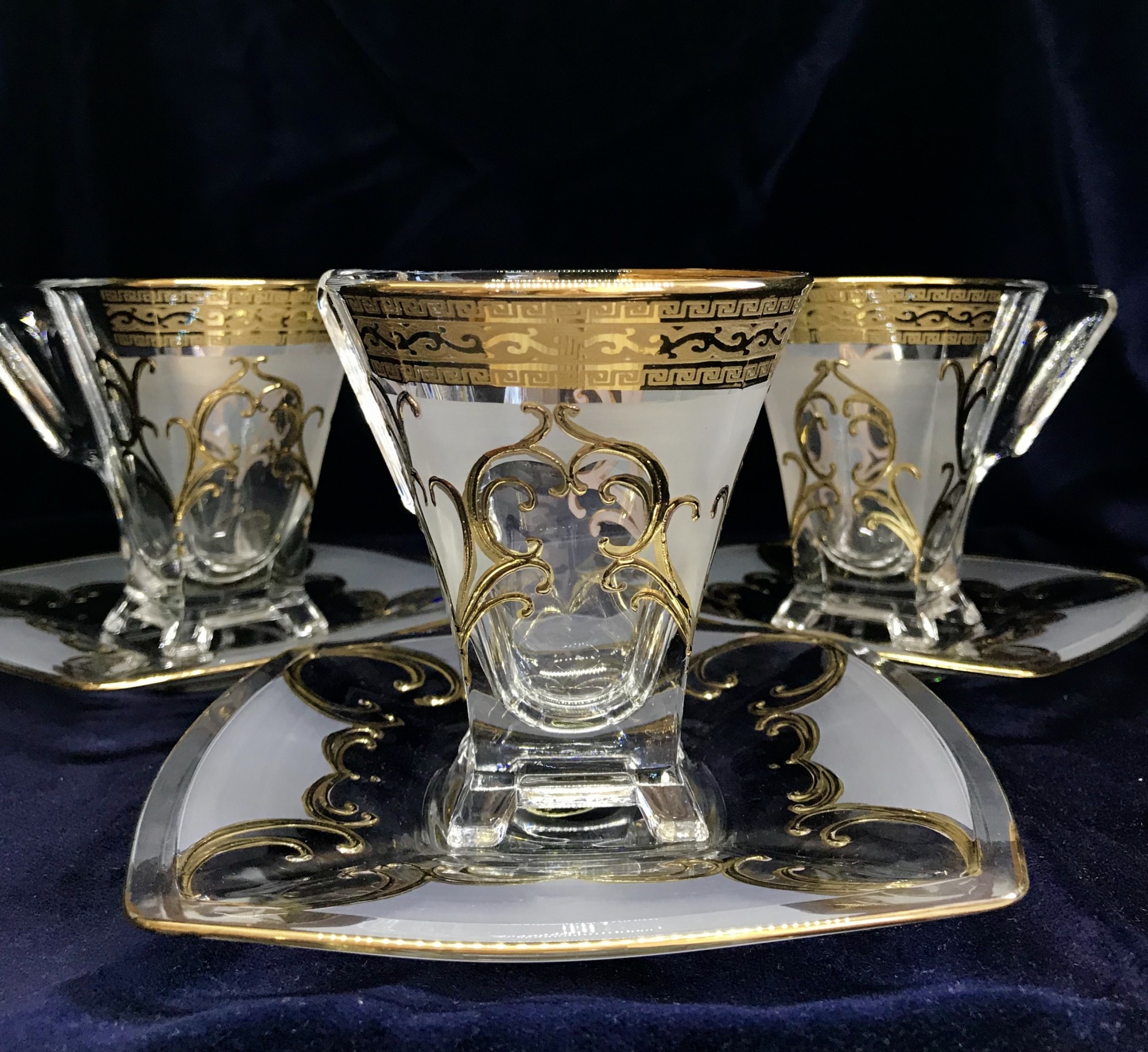 

Чайный сервиз Богемия Bohemia Версаче Gold Crystal (чашка 210 мл + блюдце) на 6 персон