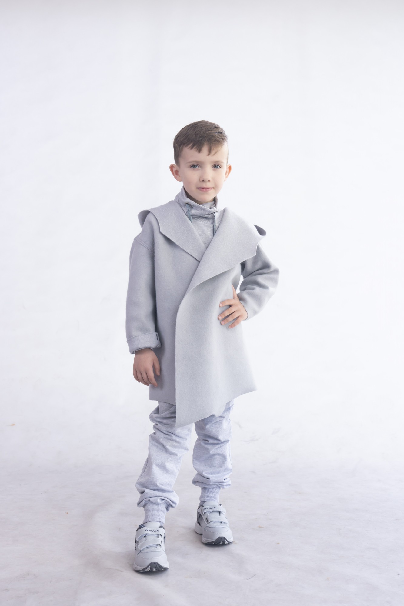

Мантия KVK детская 116-122 Grey (MDG21)