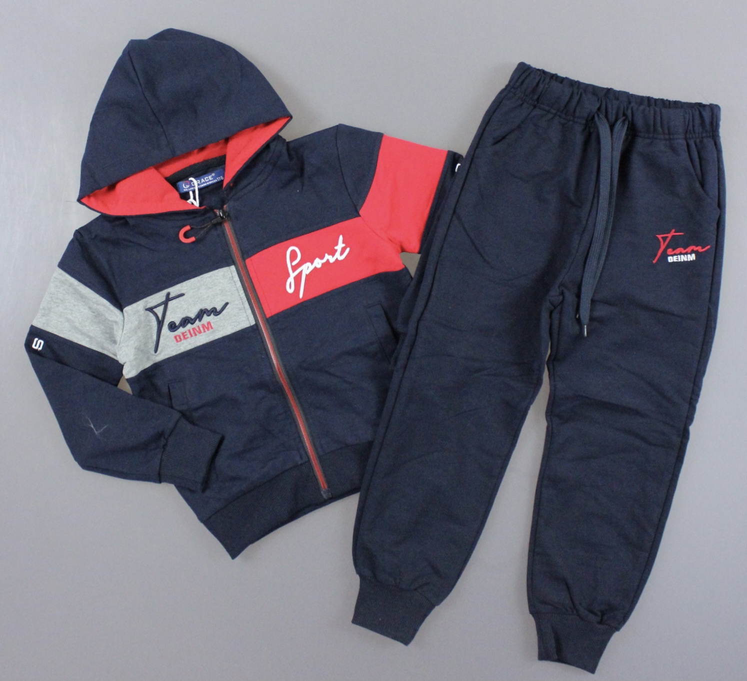 

Трикотажный костюм-двойка для мальчиков Grace , Артикул: B87867-синий (146 СМ)