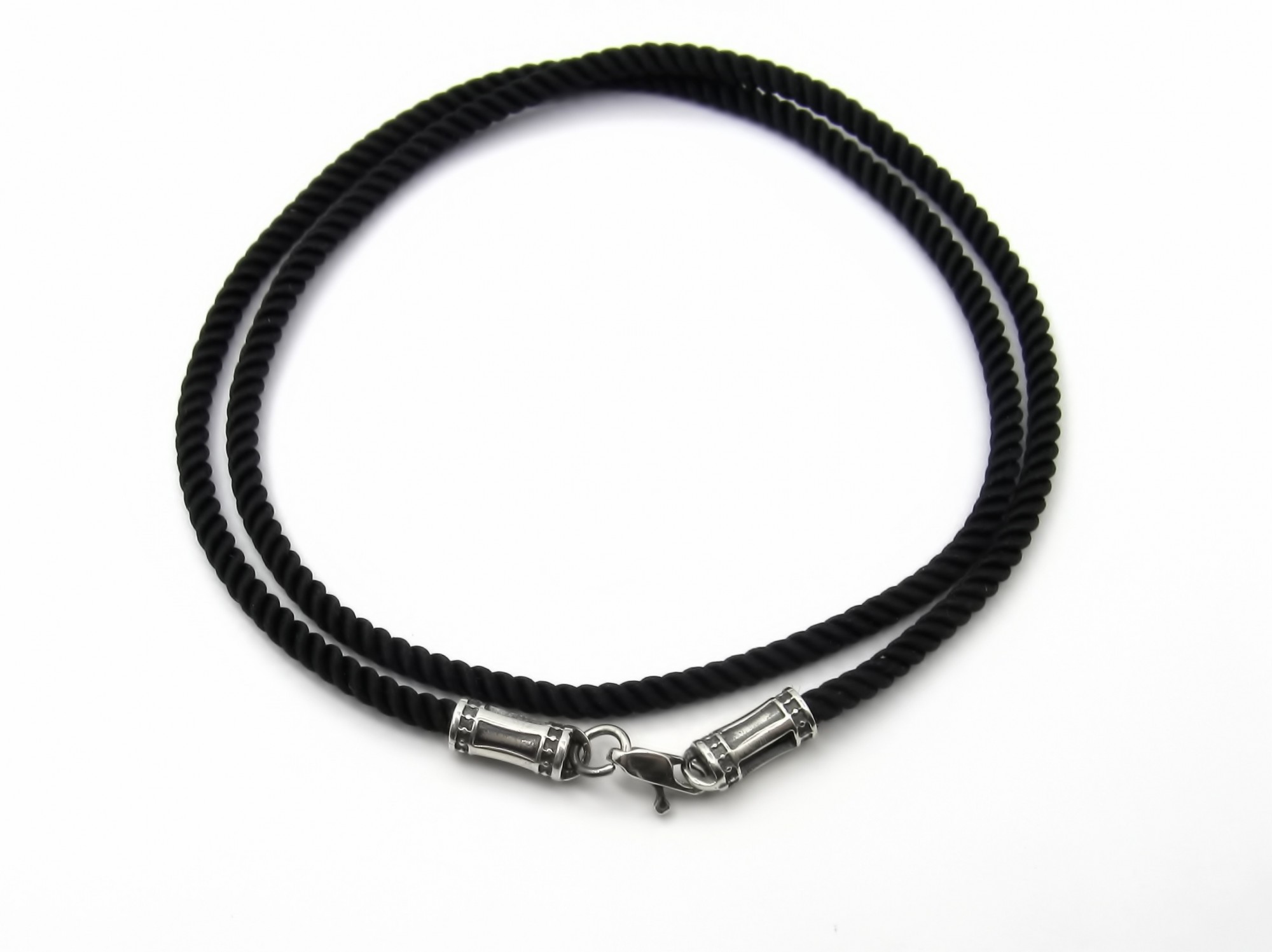 

Шнур шелковый с серебряным замком SilverArtisan 1.71422 55 размер